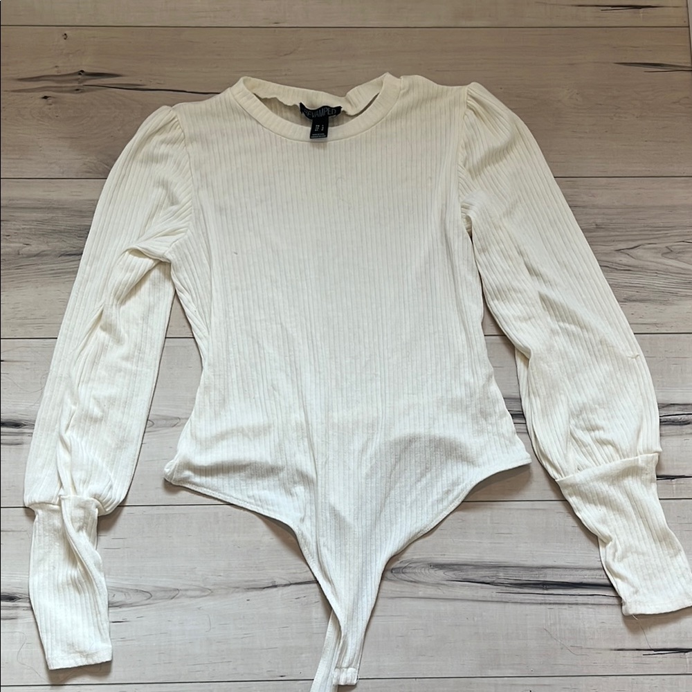 Women's Cream Long Sleeve Top